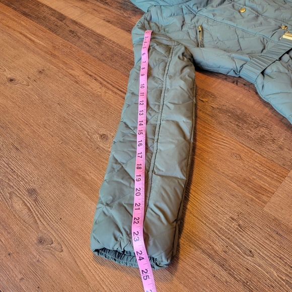 Express Quilted Green Jacket Coat with Faux Fur Hood - Picture 8 of 8